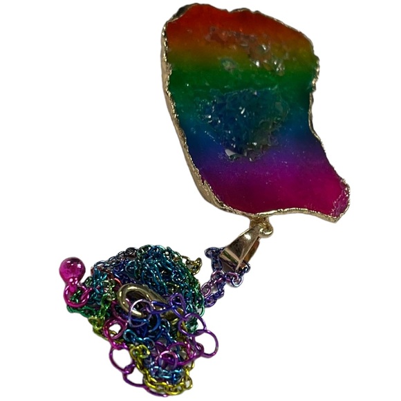 Rainbow Agate Pendant wrapped in gold on rainbow metal chain NEW - Picture 8 of 11